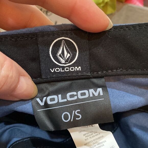 Volcom Strap Back Adjustable Spell Out Soft Cap Hat One Size Blue Like New - Picture 12 of 15